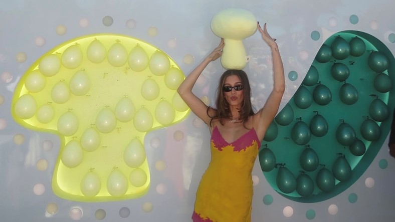 Hailey Bieber at the Rhode stand at Coachella2026